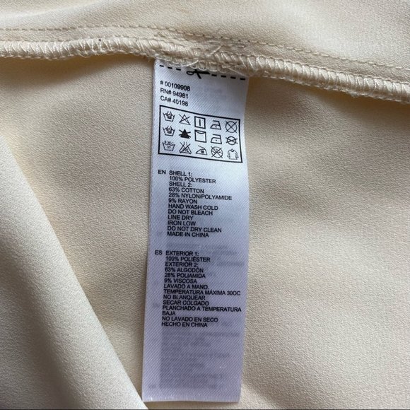 Forever 21 Sleeveless Lacey Blouse - Picture 7 of 8